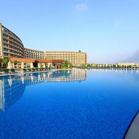 Elexus Hotel & Spa & Casino Hotel